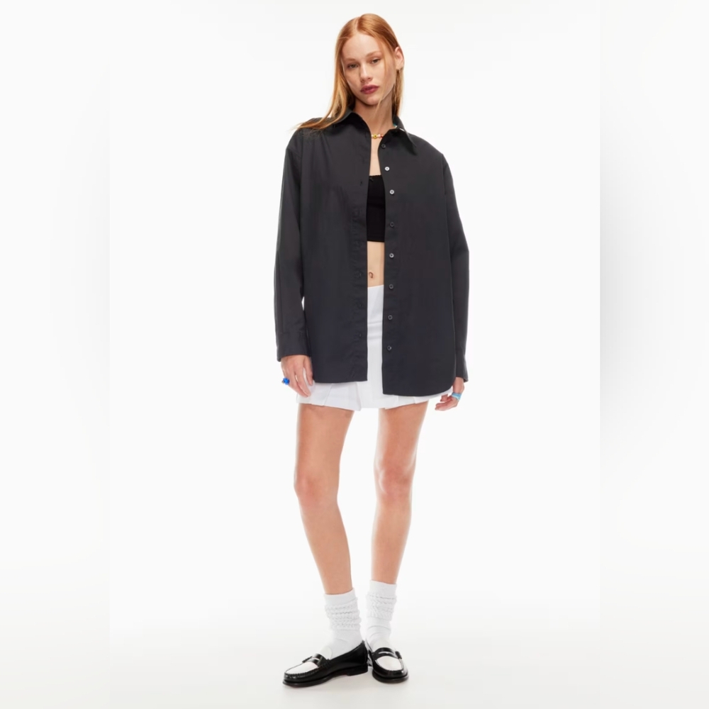 NWOT - XS (Oversized) - Aritzia - Sunday Best - Future Shirt in Black